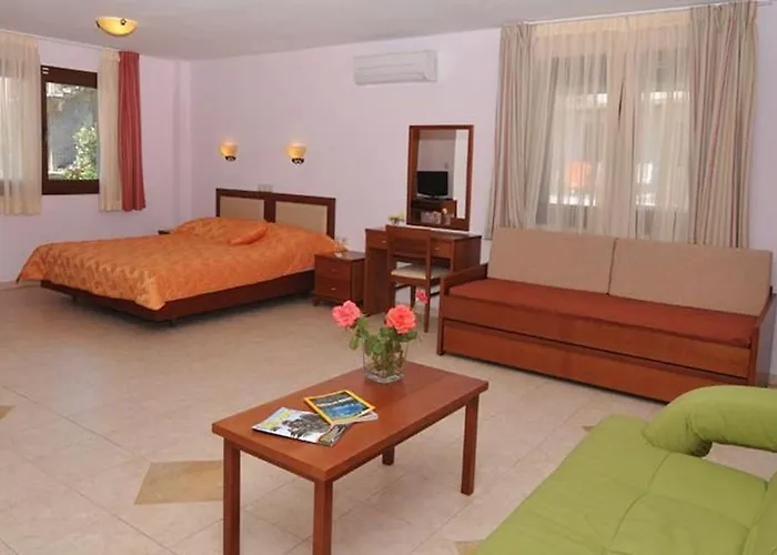Apartamento Elia Skála Marión